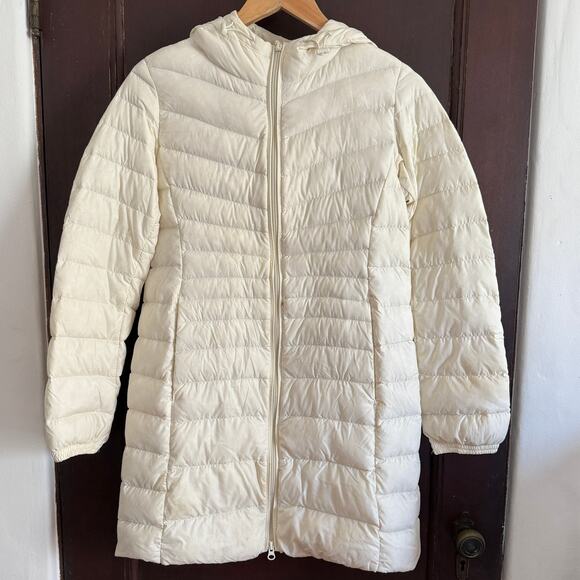 UNIQLO | Cream Ultralight Down Long Length Hooded Jacket | Small - Picture 1 of 4
